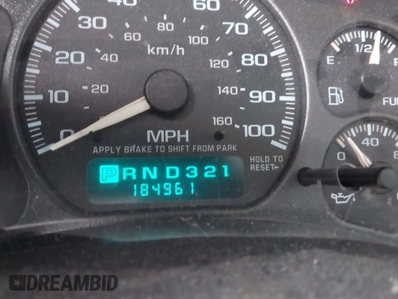 2002 Chevrolet Suburban LS with VIN 1GNFK16Z62J141868, listed as a IAAI auction lot 41534100 with 184,961 mi miles. Bid and sale history available at carsss.com. Image 15.
