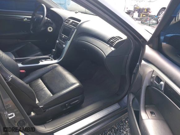 2006 Acura TL with VIN 19UUA662X6A074377, listed as a IAAI auction lot 41955894 with 163,099 mi miles. Bid and sale history available at carsss.com. Image 5.