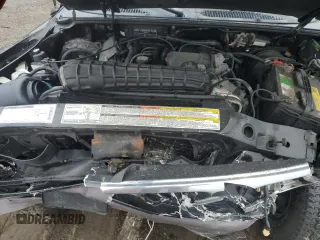 1995 Ford Explorer Eddie Bauer с VIN 1FMDU34X1SUB94480, выставлен на аукционе Copart как лот 57832735 с пробегом 106 361 миль миль и Списание • Salvage title. История ставок и продаж доступна на DreamBid. Изображение 12.