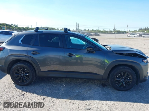 2024 Mazda CX-50 S Preferred z VIN 7MMVABBM8RN215110, wystawiony jako IAAI lot #41845039 z przebiegiem 8085 mil mil oraz . Historia ofert i sprzedaży dostępna na DreamBid. Obrazek 14.