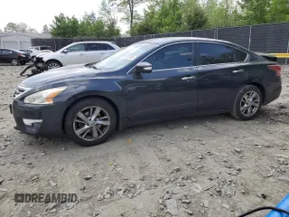2015 Nissan Altima SL with VIN 1N4AL3AP8FN864322, listed as a Copart auction lot 55261955 with 136,488 mi miles and Salvage title. Bid and sale history available at DreamBid. Image 1.
