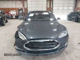 2016 Tesla Model S 90D with VIN 5YJSA1E22GF124109, listed as a IAAI auction lot 42487466 with 83,593 mi miles and . Bid and sale history available at DreamBid. Image 12.
