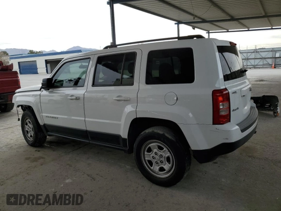 2015 Jeep Patriot Sport with VIN 1C4NJRBB7FD347901, listed as a Copart auction lot 41638935 with 88,117 mi miles and Salvage Title. Bid and sale history available at carsss.com. Image 2.