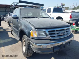1999 Ford F-150 Work Series with VIN 1FTRX17W5XNA42082, listed as a IAAI auction lot 40599993 with 1 mi miles. Bid and sale history available at carsss.com. Image 1.