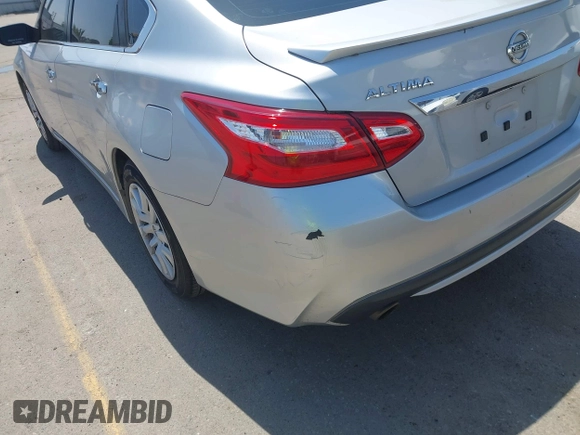 2016 Nissan Altima SL with VIN 1N4AL3AP7GC230562, listed as a IAAI auction lot 42159576 with 115,753 mi miles and . Bid and sale history available at carsss.com. Image 12.