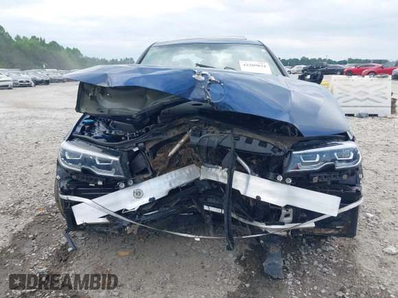 2022 BMW 3 Series 330i z VIN 3MW5R1J01N8C34965, wystawiony jako IAAI lot #42209834 z przebiegiem 37 458 mil mil oraz . Historia ofert i sprzedaży dostępna na DreamBid. Obrazek 6.