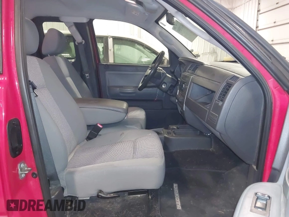 2008 Dodge Dakota SLT with VIN 1D7HW42K78S530057, listed as a IAAI auction lot 41175593 with 89,294 mi miles and . Bid and sale history available at carsss.com. Image 5.