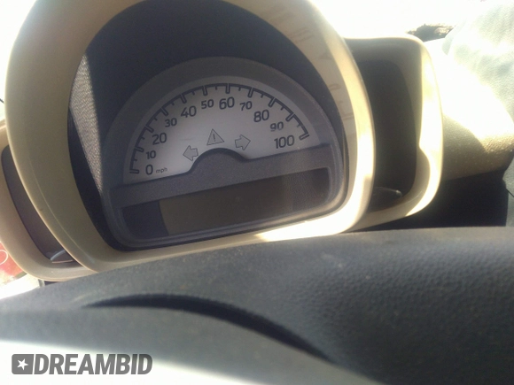 2009 Smart fortwo Passion with VIN WMEEK31X99K221919, listed as a IAAI auction lot 42173405 with Not provided miles and . Bid and sale history available at DreamBid. Image 7.