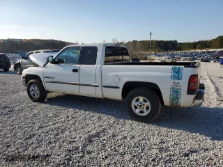 1999 Dodge Ram 1500 with VIN 3B7HC13Y3XG230266, listed as a Copart auction lot 43350665 with 197,897 mi miles and Salvage Title. Bid and sale history available at carsss.com. Image 2.