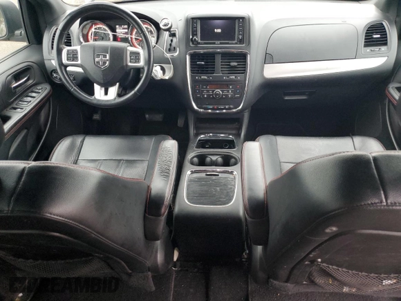 2015 Dodge Grand Caravan R/T with VIN 2C4RDGEG8FR607627, listed as a Copart auction lot 55865685 with 136,140 mi miles and Clean Title. Bid and sale history available at DreamBid. Image 8.