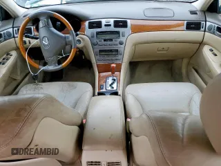 2005 Lexus ES 350 с VIN JTHBA30G155105336, выставлен на аукционе Copart как лот 60641985 с пробегом 200 926 миль миль и Списание • Salvage title. История ставок и продаж доступна на DreamBid. Изображение 8.