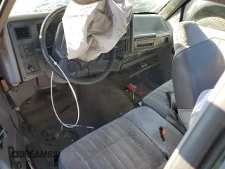 1994 Dodge Dakota z VIN 1B7GL23X8RW148921, wystawiony jako Copart lot #42758895 z przebiegiem 223 519 mil mil oraz Szkoda całkowita • Salvage title. Historia ofert i sprzedaży dostępna na DreamBid. Obrazek 8.