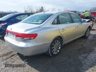 2009 Hyundai Azera Limited with VIN KMHFC46F19A341981, listed as a IAAI auction lot 41714918 with 148,425 mi miles and . Bid and sale history available at DreamBid. Image 4.