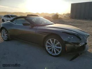 2019 Aston Martin DB11 with VIN SCFRMFCWXKGM06894, listed as a Copart auction lot 41602955 with 0 mi miles and Salvage Title. Bid and sale history available at carsss.com. Image 4.
