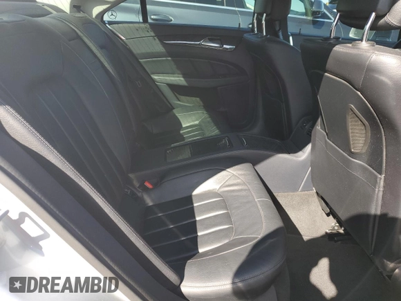 2015 Mercedes-Benz CLS-Class CLS 400 with VIN WDDLJ6HB9FA148000, listed as a Copart auction lot 52300255 with 98,709 mi miles and Salvage Title. Bid and sale history available at carsss.com. Image 10.