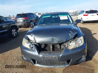 2011 Lexus IS 250 z VIN JTHBF5C28B5139122, wystawiony jako IAAI lot #41107250 z przebiegiem 157 808 mil mil oraz . Historia ofert i sprzedaży dostępna na DreamBid. Obrazek 6.