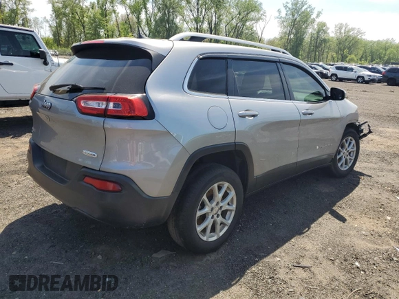 2017 Jeep Cherokee Latitude z VIN 1C4PJMCB5HW545460, wystawiony jako Copart lot #56350065 z przebiegiem 87 873 mil mil oraz Szkoda całkowita • Salvage title. Historia ofert i sprzedaży dostępna na DreamBid. Obrazek 3.