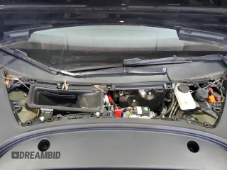 2023 Tesla Model 3 z VIN 5YJ3E1EA1PF466005, wystawiony jako Copart lot #60962125 z przebiegiem 47 239 mil mil oraz Szkoda całkowita • Salvage title. Historia ofert i sprzedaży dostępna na DreamBid. Obrazek 11.