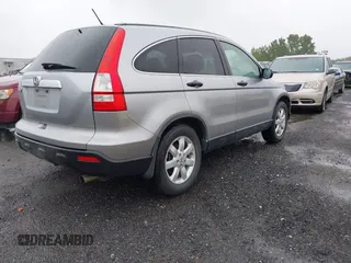 2007 Honda CR-V EX z VIN JHLRE48517C061174, wystawiony jako IAAI lot #42329655 z przebiegiem 161 100 mil mil oraz . Historia ofert i sprzedaży dostępna na DreamBid. Obrazek 4.