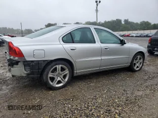 2008 Volvo S60 2.4L Turbo with VIN YV1RS547582688903, listed as a Copart auction lot 72701694 with 138,489 mi miles and Salvage Title. Bid and sale history available at carsss.com. Image 3.
