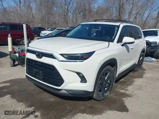 2024 Toyota Grand Highlander Hybrid XLE with VIN 5TDACAB51RS010380, listed as a IAAI auction lot 41715108 with 15,253 mi miles. Bid and sale history available at carsss.com. Image 2.