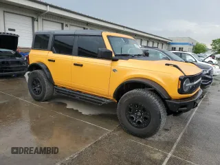 2022 Ford Bronco с VIN 1FMEE5DP5NLB51641, выставлен на аукционе Copart как лот 56281205 с пробегом 37 683 миль миль и Списание • Salvage title. История ставок и продаж доступна на DreamBid. Изображение 4.