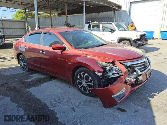 2015 Nissan Altima S with VIN 1N4AL3AP4FN329908, listed as a Copart auction lot 49040865 with 135,660 mi miles and Clean Title. Bid and sale history available at DreamBid. Image 4.