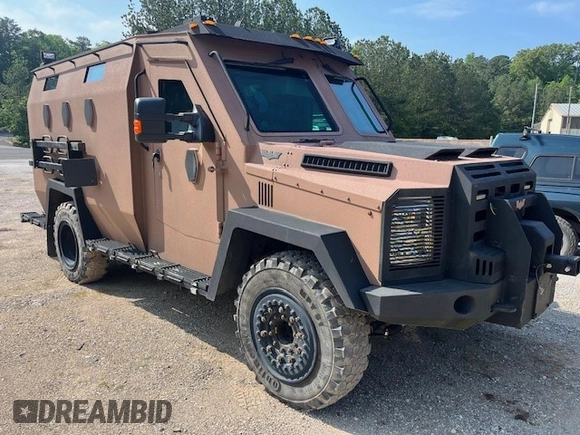 2014 Ford F-550 XL with VIN 1FDUF5HT7EEA61573, listed as a Copart auction lot 55421995 with Not Provided miles and Clean Title. Bid and sale history available at carsss.com. Image 2.