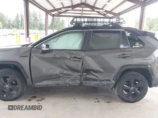 2021 Toyota RAV4 Hybrid XSE z VIN 4T3E6RFV2MU007724, wystawiony jako IAAI lot #42213345 z przebiegiem 31 089 mil mil oraz . Historia ofert i sprzedaży dostępna na DreamBid. Obrazek 15.