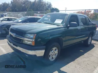 2003 Chevrolet Avalanche with VIN 3GNEC13T03G243761, listed as a IAAI auction lot 42164429 with 197,951 mi miles and . Bid and sale history available at DreamBid. Image 17.