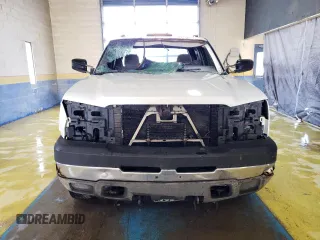 2001 Chevrolet Silverado 3500 LS with VIN 1GCJK33G11F160833, listed as a Copart auction lot 46930185 with 309,228 mi miles and Clean Title. Bid and sale history available at carsss.com. Image 5.