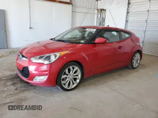 2013 Hyundai Veloster w/Black Int z VIN KMHTC6AD4DU162216, wystawiony jako Copart lot #54658475 z przebiegiem 152 277 mil mil oraz Szkoda całkowita • Salvage title. Historia ofert i sprzedaży dostępna na DreamBid. Obrazek 1.