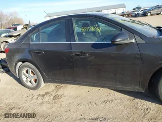 2015 Chevrolet Cruze LT with VIN 1G1PC5SB2F7254321, listed as a IAAI auction lot 40970149 with 129,174 mi miles. Bid and sale history available at carsss.com. Image 13.