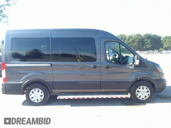 2019 Ford Transit XL с VIN 1FDZK1CMXKKA77886, выставлен на аукционе IAAI как лот 42600311 с пробегом 285 041 миль миль и . История ставок и продаж доступна на DreamBid. Изображение 13.