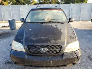 2005 Kia Sedona LX with VIN KNDUP131056640057, listed as a Copart auction lot 72153844 with 192,136 mi miles and Salvage Title. Bid and sale history available at carsss.com. Image 5.