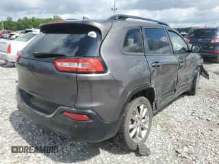 2018 Jeep Cherokee Latitude Tech Connect with VIN 1C4PJLCB1JD605455, listed as a Copart auction lot 61085135 with 117,195 mi miles and Salvage title. Bid and sale history available at DreamBid. Image 3.