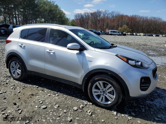 2017 Kia Sportage LX with VIN KNDPMCACXH7270580, listed as a Copart auction lot 51479805 with 133,362 mi miles and Clean Title. Bid and sale history available at carsss.com. Image 4.