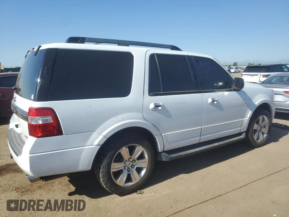 2016 Ford Expedition XLT with VIN 1FMJU1JTXGEF55733, listed as a Copart auction lot 61854995 with 137,941 mi miles and Clean title. Bid and sale history available at DreamBid. Image 3.