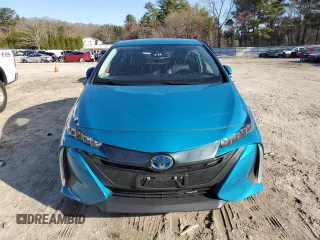 2017 Toyota Prius Plus with VIN JTDKARFP2H3024633, listed as a Copart auction lot 52648755 with 89,816 mi miles and Salvage Title. Bid and sale history available at DreamBid. Image 5.