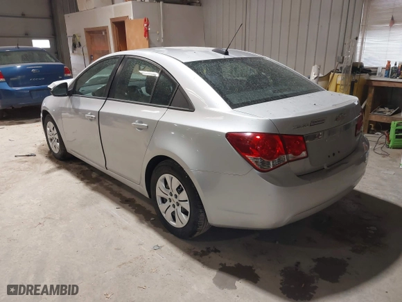 2015 Chevrolet Cruze LS with VIN 1G1PA5SH3F7150317, listed as a IAAI auction lot 41825885 with 88,180 mi miles. Bid and sale history available at carsss.com. Image 3.
