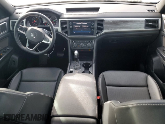 2021 Volkswagen Atlas SE z VIN 1V2KE2CA0MC203869, wystawiony jako Copart lot #81821024 z przebiegiem 30 354 mil mil oraz Szkoda całkowita • Salvage title. Historia ofert i sprzedaży dostępna na DreamBid. Obrazek 8.
