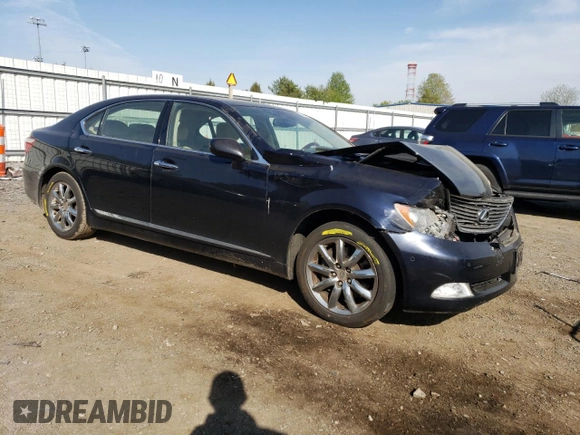 2008 Lexus LS 460 LWB with VIN JTHGL46FX85027700, listed as a Copart auction lot 54122595 with 198,182 mi miles and Salvage Title. Bid and sale history available at carsss.com. Image 4.