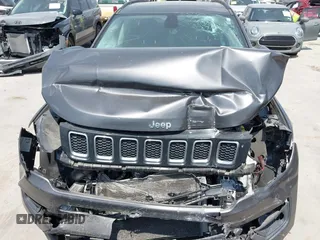2021 Jeep Compass Latitude with VIN 3C4NJCBBXMT563858, listed as a IAAI auction lot 42327326 with Not provided miles and . Bid and sale history available at DreamBid. Image 13.