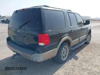 2003 Ford Expedition Eddie Bauer z VIN 1FMRU17WX3LB52071, wystawiony jako IAAI lot #42381565 z przebiegiem Nie podano mil oraz . Historia ofert i sprzedaży dostępna na DreamBid. Obrazek 4.