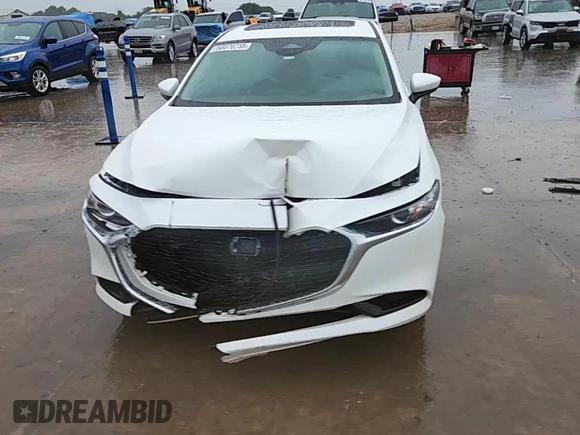 2025 Mazda 3 S Preferred z VIN 3MZBPACM8SM468564, wystawiony jako Copart lot #60070735 z przebiegiem Nie podano mil oraz Szkoda całkowita • Salvage title. Historia ofert i sprzedaży dostępna na DreamBid. Obrazek 13.