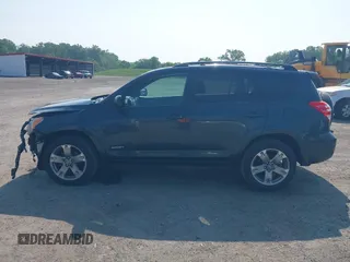 2010 Toyota RAV4 Sport z VIN 2T3RK4DV6AW026288, wystawiony jako IAAI lot #42470370 z przebiegiem 172 306 mil mil oraz . Historia ofert i sprzedaży dostępna na DreamBid. Obrazek 14.