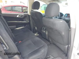 2016 Nissan Pathfinder SV with VIN 5N1AR2MN5GC647848, listed as a IAAI auction lot 42178328 with 155,942 mi miles. Bid and sale history available at carsss.com. Image 8.