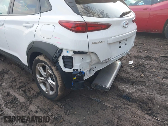2023 Hyundai Kona SEL with VIN KM8K6CAB8PU051656, listed as a IAAI auction lot 41195251 with 8,890 mi miles. Bid and sale history available at carsss.com. Image 19.