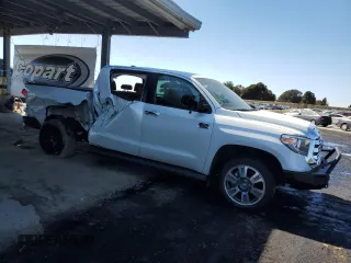 2021 Toyota Tundra Platinum z VIN 5TFAY5F14MX963197, wystawiony jako Copart lot #56002725 z przebiegiem 84 941 mil mil oraz Szkoda całkowita • Salvage title. Historia ofert i sprzedaży dostępna na DreamBid. Obrazek 4.