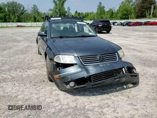 2004 Volkswagen Passat GLS with VIN WVWPD63B44P054997, listed as a Copart auction lot 60442705 with 238,851 mi miles and Salvage title. Bid and sale history available at DreamBid. Image 14.